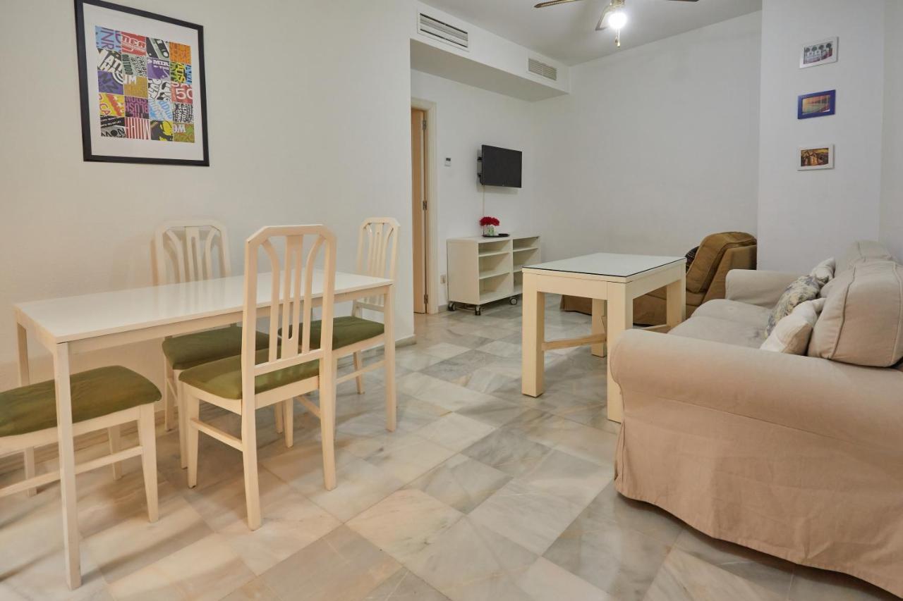 Two Bedrooms Leonor Davalos 2 Sevilla Kültér fotó
